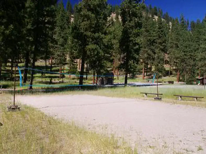 HOT SPRINGS β HOT SPRINGS-volleyball court