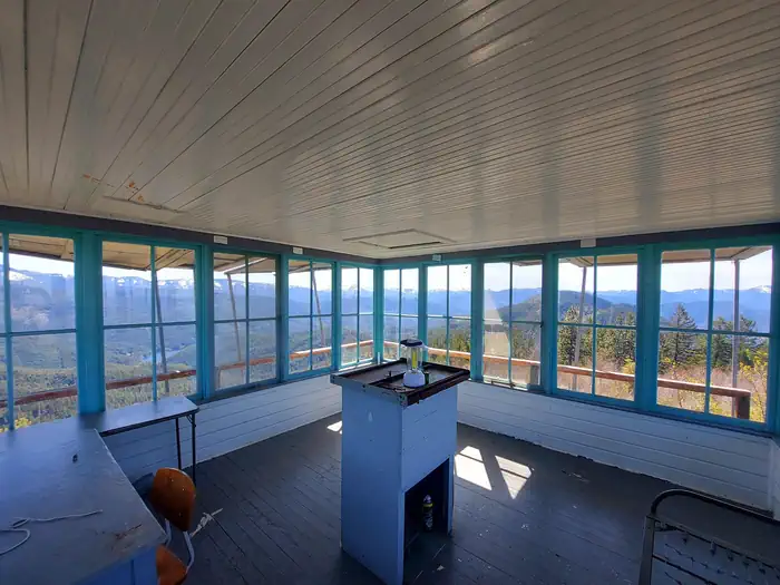 Squaw Peak Lookout — Interior of lookout