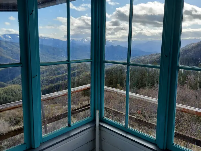Squaw Peak Lookout — Views from lookout