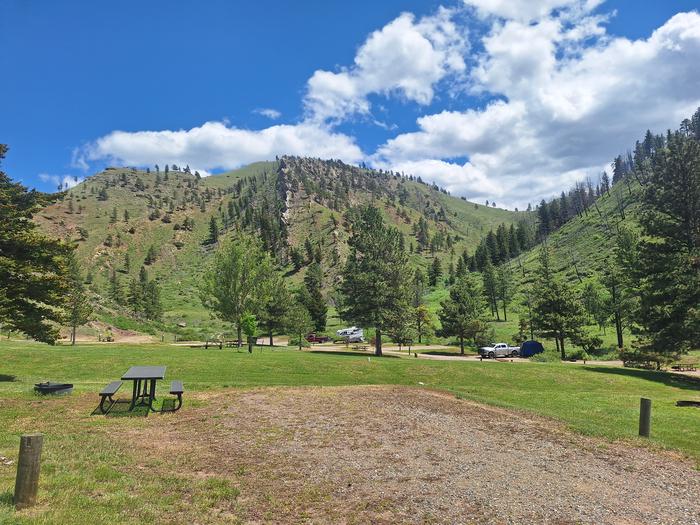 Log Gulch Campground — Mountain views
