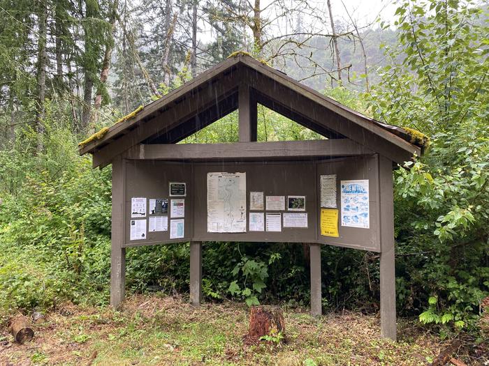 Aquila Vista Recreation Site — Kiosk