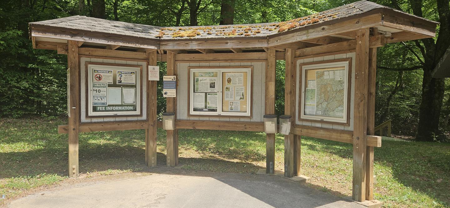 CURTIS CREEK CAMPGROUND (NC) — Curtis Creek Campground Info Board