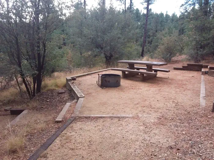 Hilltop Campground (AZ) — Hilltop Campground: Site 14 Loop B