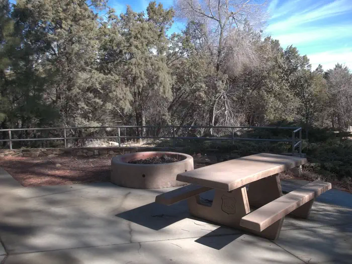 THUMB BUTTE — Thumb Butte Campfire Pit