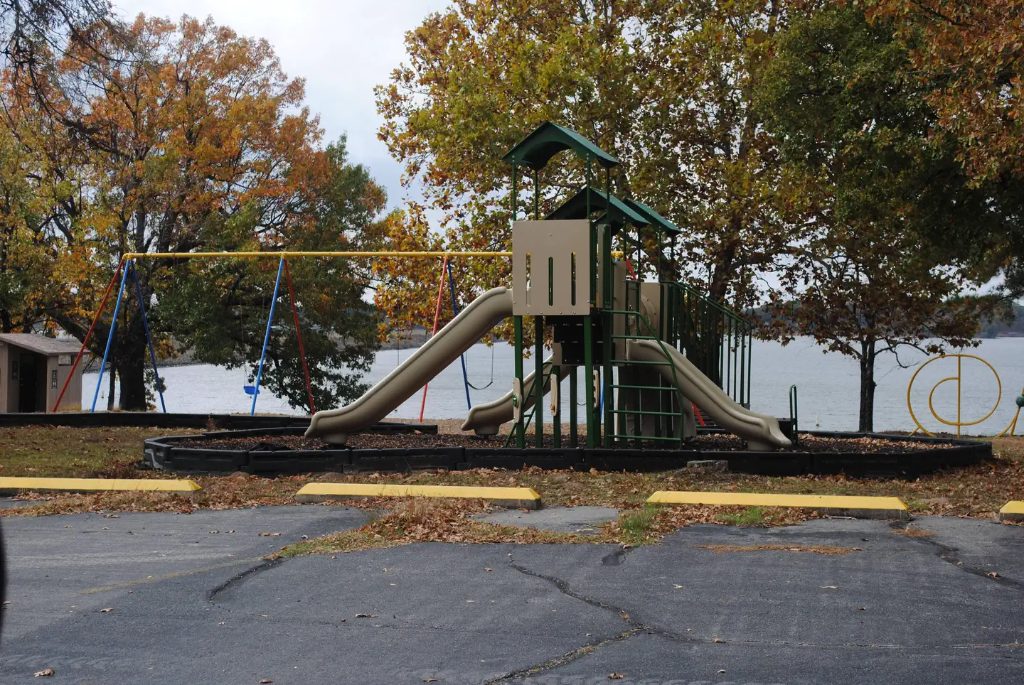 HIGHWAY 9 LANDING — Hwy 9 North Playground
