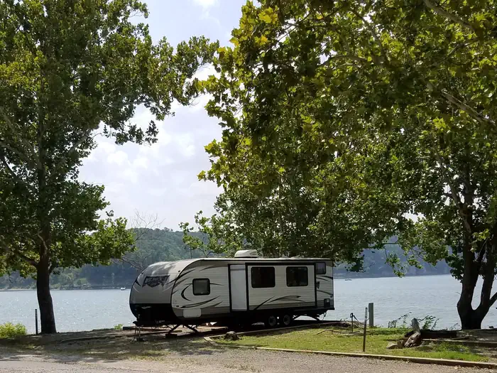 Elk Creek Landing — Elk Creek Campsite