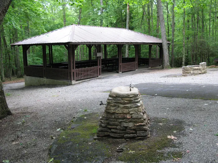 Grandview Shelter 4 — Grandview Shelter 4