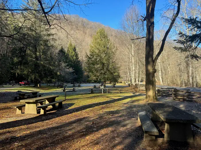 Sunburst — Sunburst campground picnic area