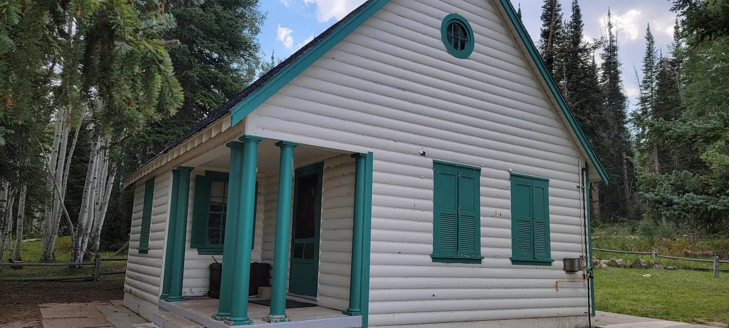 Mammoth Cabin — Mammoth Cabin3