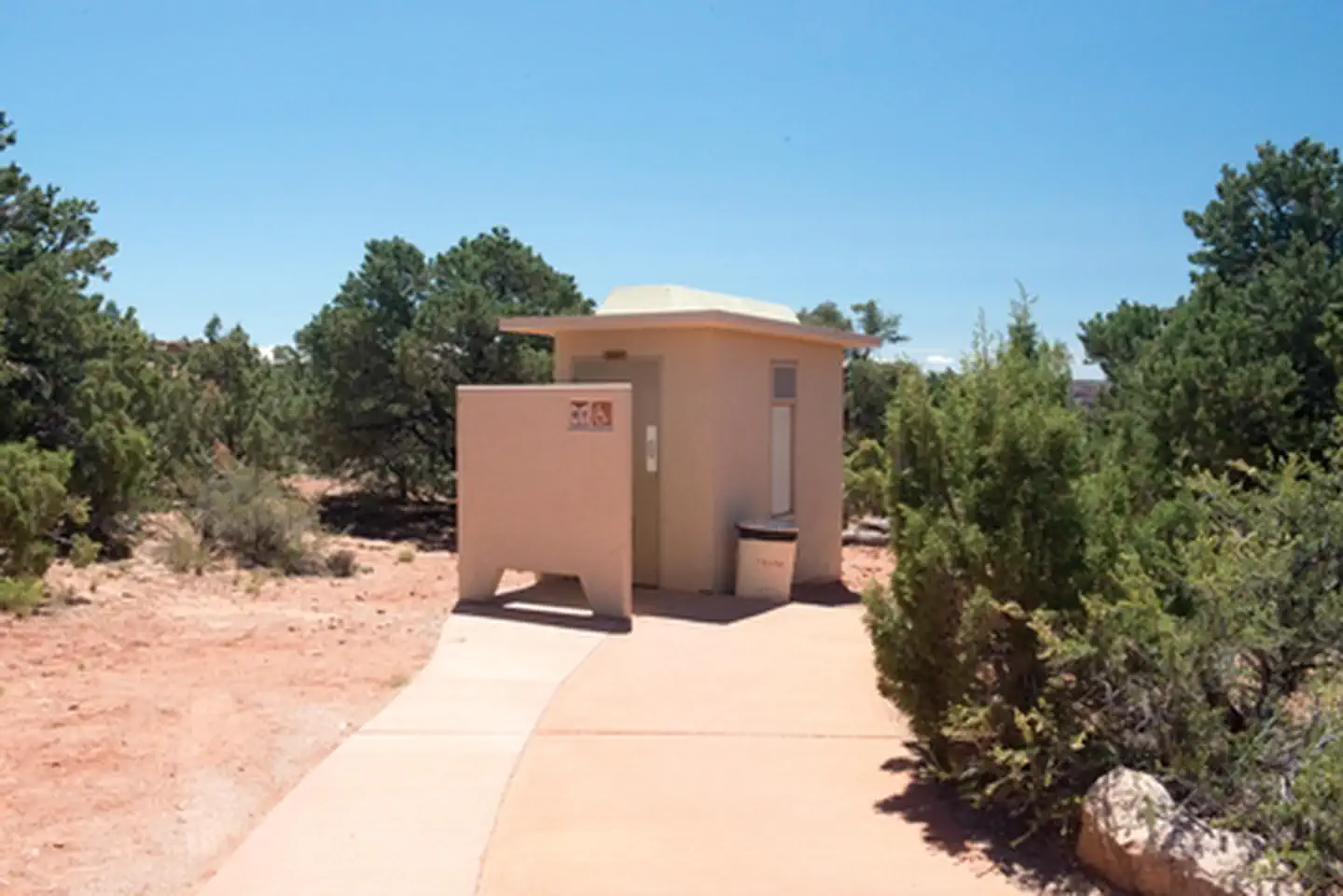 Island In The Sky (Willow Flat) Campground — Toilets