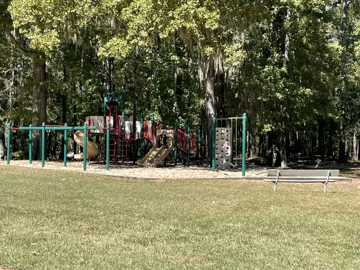 Gunter Hill — Gunter Hill Antioch Loop playground.