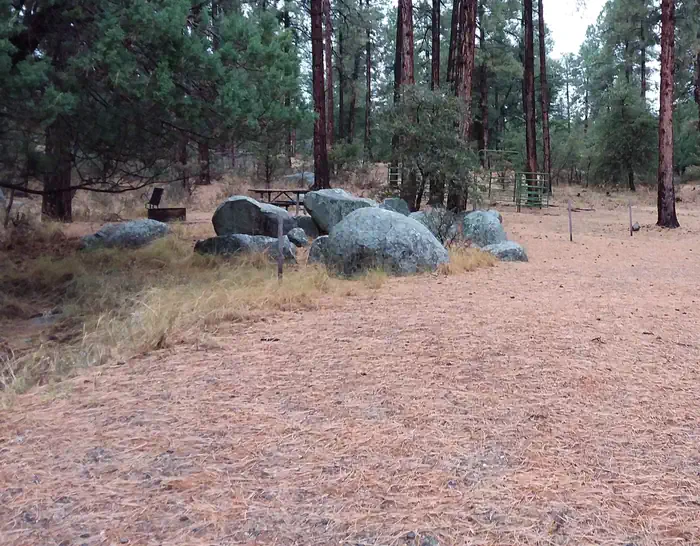 Groom Creek Horse Camp — Some rocks I though looked neat