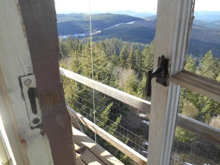 Pickett Butte Lookout — PICKETT BUTTE LOOKOUT
