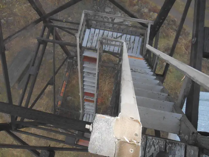 Pickett Butte Lookout — PICKETT BUTTE LOOKOUT