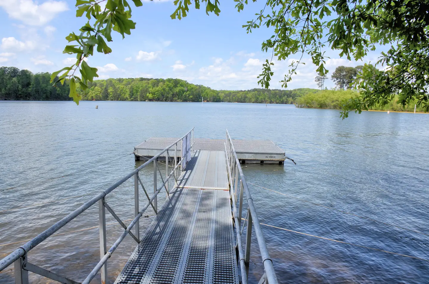 Victoria Campground — Victoria Day Use Boat Ramp Dock (2)