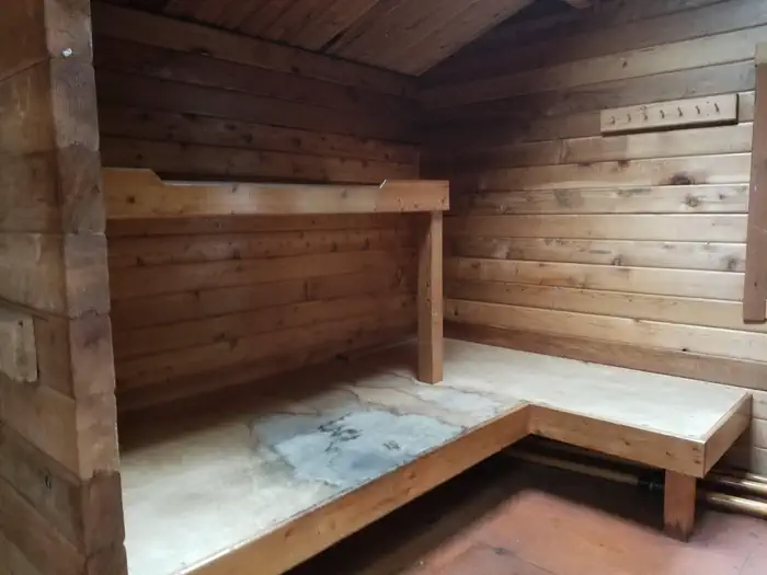 Southeast Heckman Cabin β Bunk Area