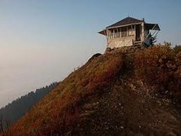 Evergreen Mountain Lookout — lookout cabin Evergreen in fall