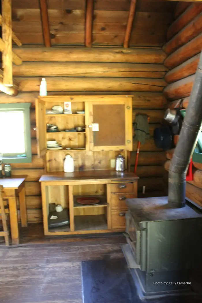 Window Rock Cabin — WINDOW ROCK CABIN