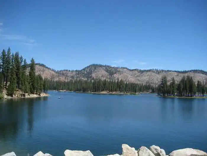 Boulder Creek (ca) — BOULDER CREEK (CA) View of Lake