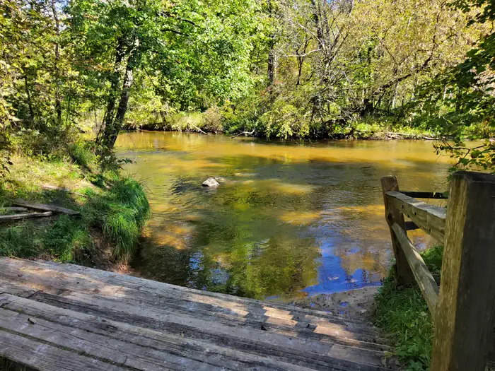Pines Point Campground — River access stairs
