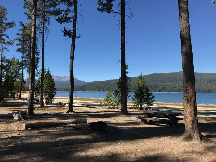 Contorta Flat Campground — Crescent Lake from Contorta Flat Campground