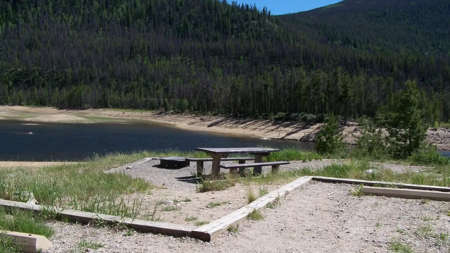 Arapaho Bay