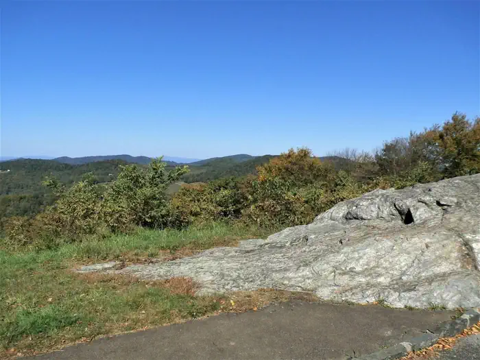 Doughton Park Campground — Doughton Park picnic area.