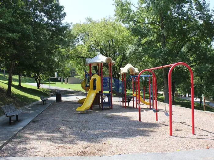 Ragland Bottom — Campground Playground & Basketball Goal