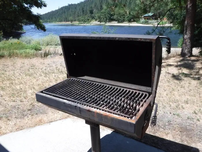 Pink House Day Use Pavilions — This is a picture of the standing grill at the large day use pavilion.