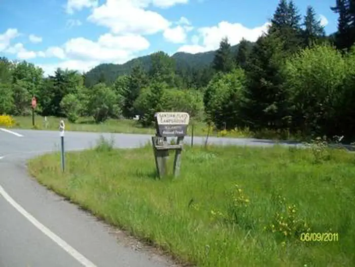 Santiam Flats Campground — SANTIAM FLATS CAMPGROUND