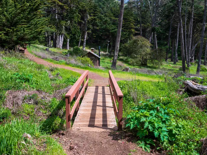 Kirby Cove Campground — Footbridge entryway into the Kirby Cove Campground.
