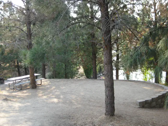 Macks Creek Park