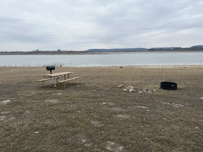 02T