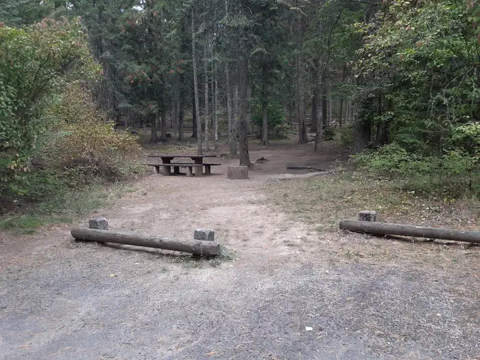 Mokins Bay Campground