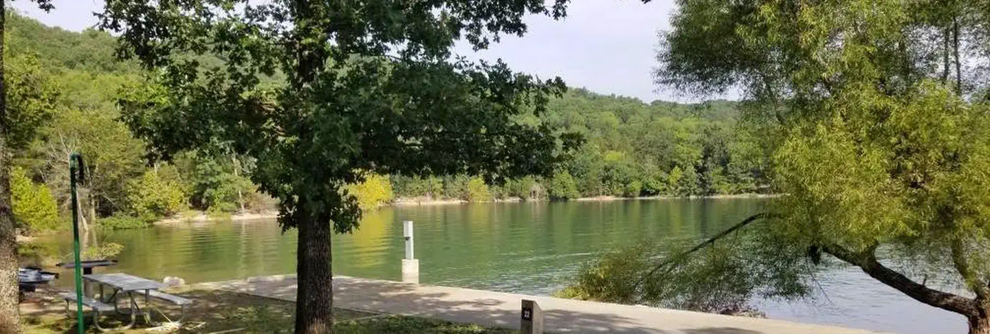 COE Beaver Lake Indian Creek Campground