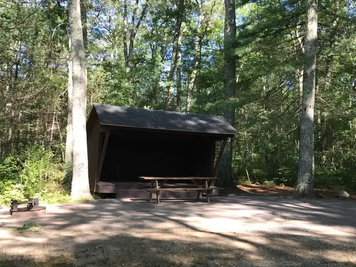 West Thompson Lake Campground