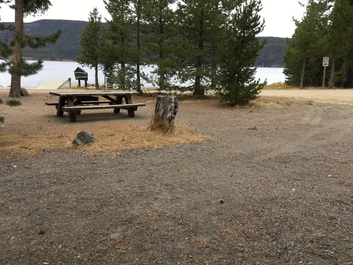 East Lake Campground