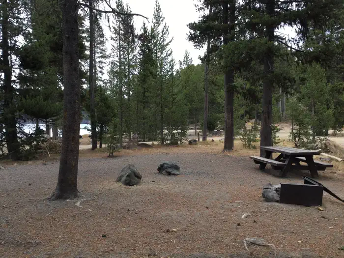 East Lake Campground