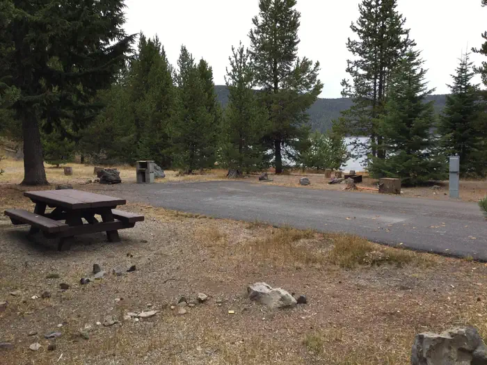East Lake Campground