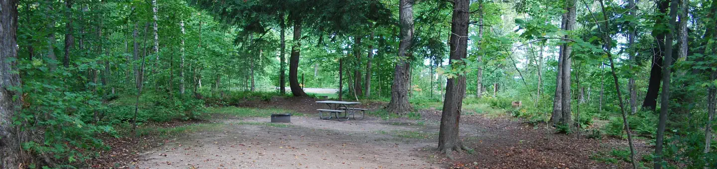 Au Train Lake Campground