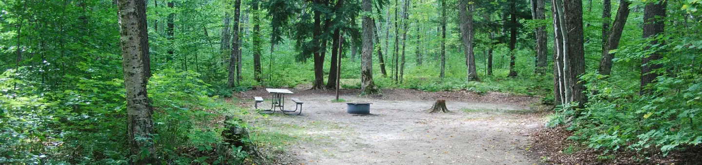 Au Train Lake Campground