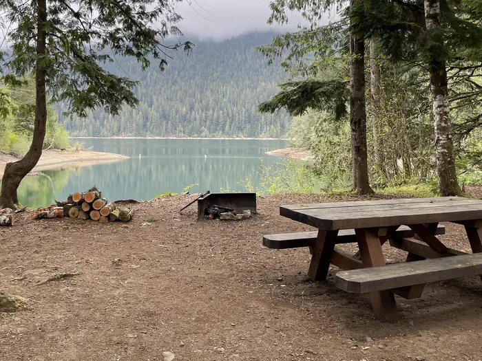 Horseshoe Cove Campground