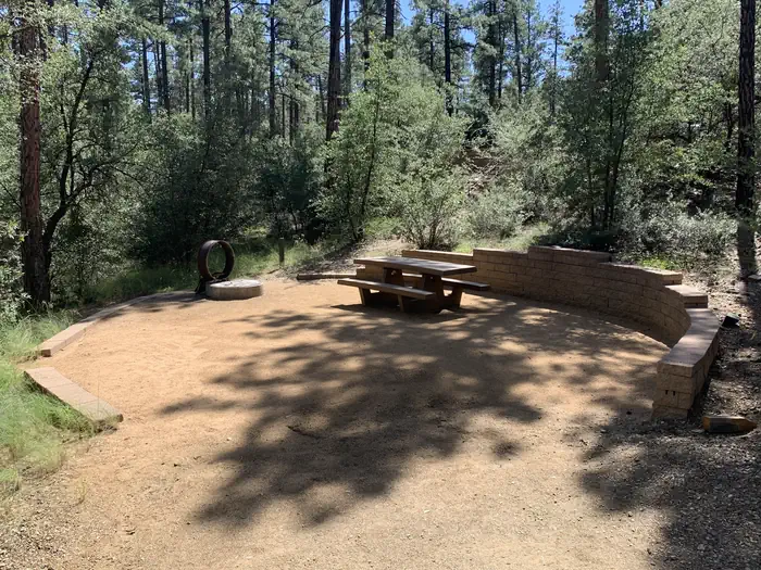 Lynx Lake Campground