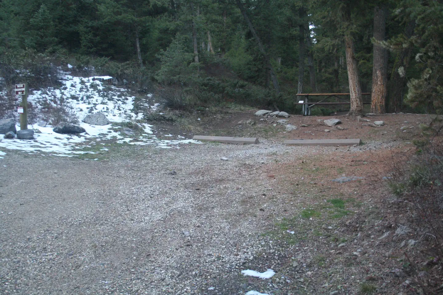 Beaverhead National Forest Wade Lake Campground and Picnic Area