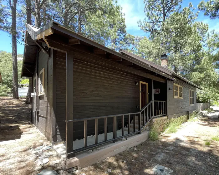 PALISADES RANGER RESIDENCE CABIN