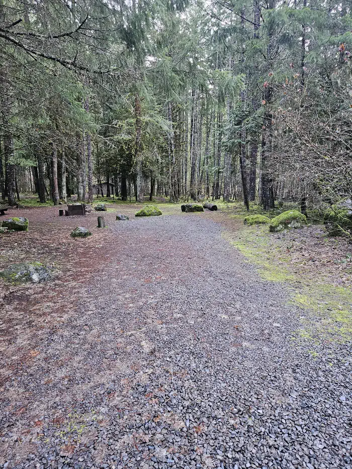 Toketee Lake Campground