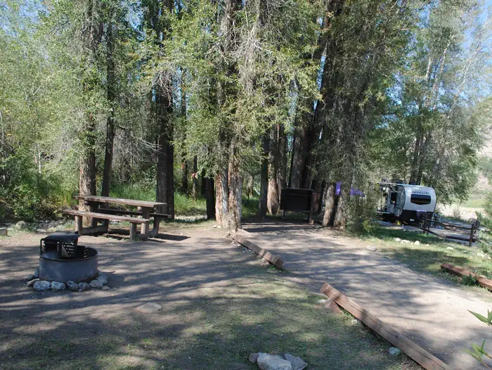 Dearhamer Campground