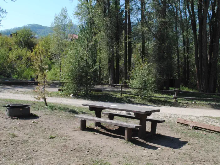 Dearhamer Campground