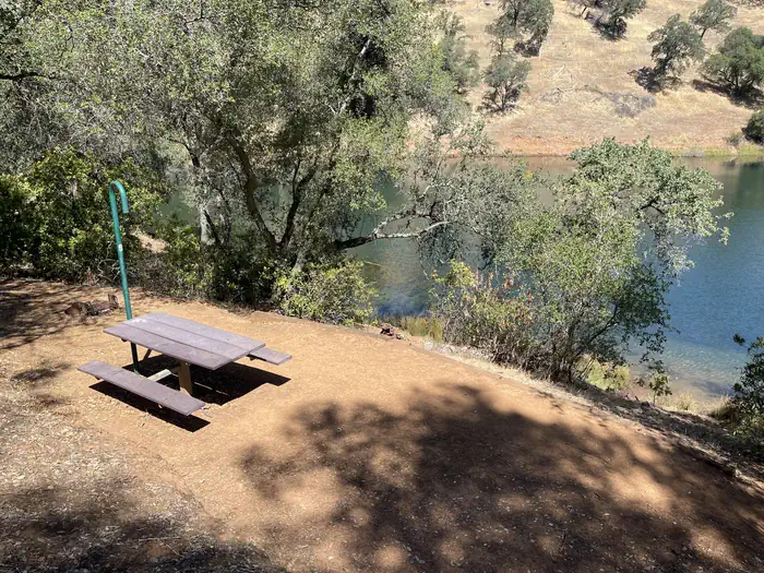 Englebright Lake Boat-In Campground