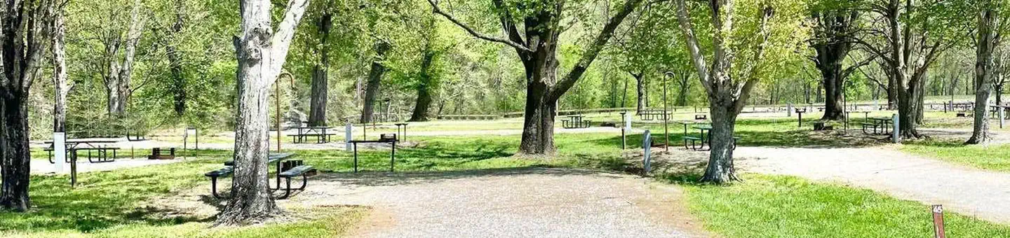 COE Buckhorn Lake Tailwater Campground